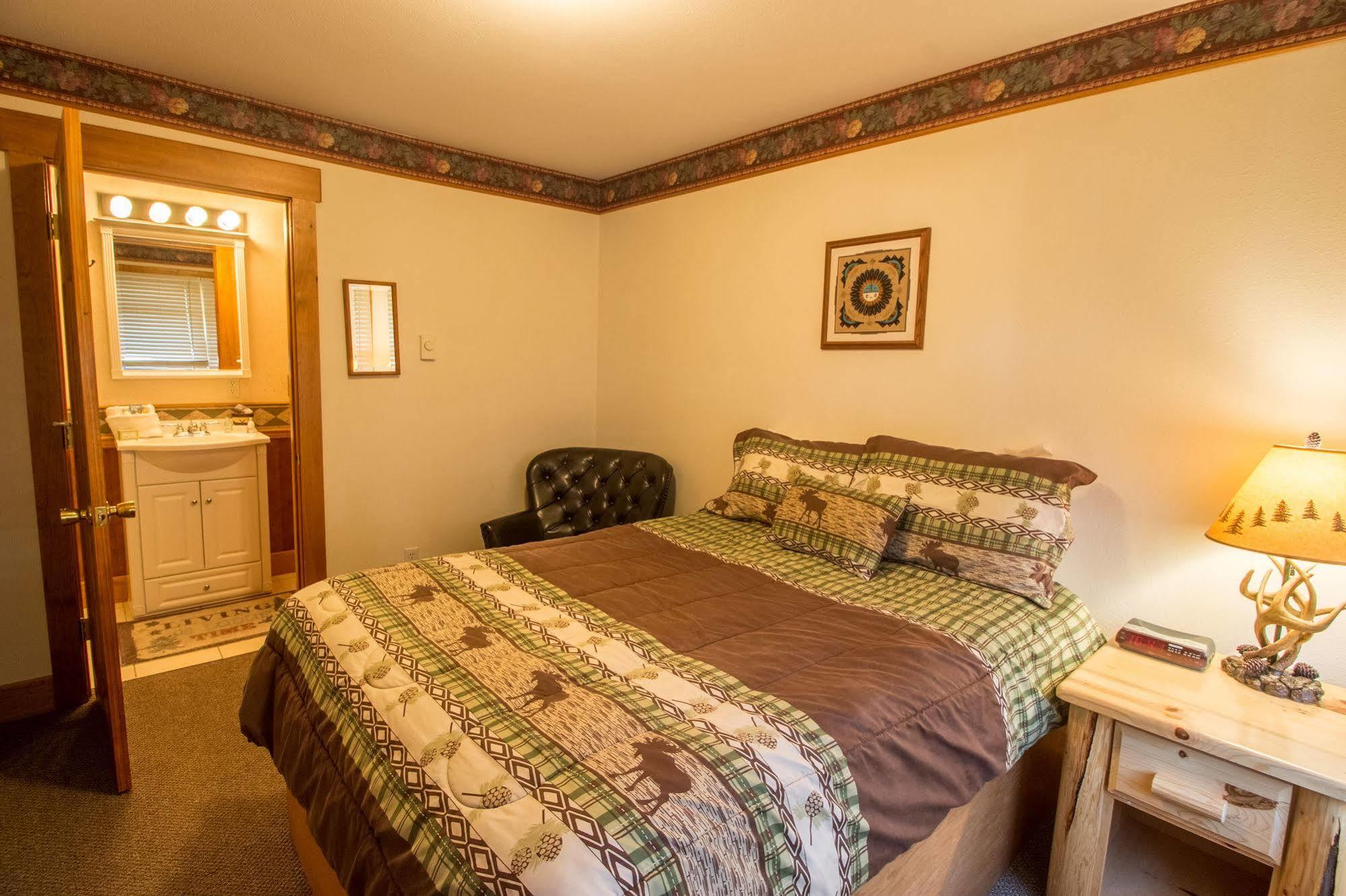 Marys Lake Lodge Mountain Resort And Condos Estes Park Exterior photo